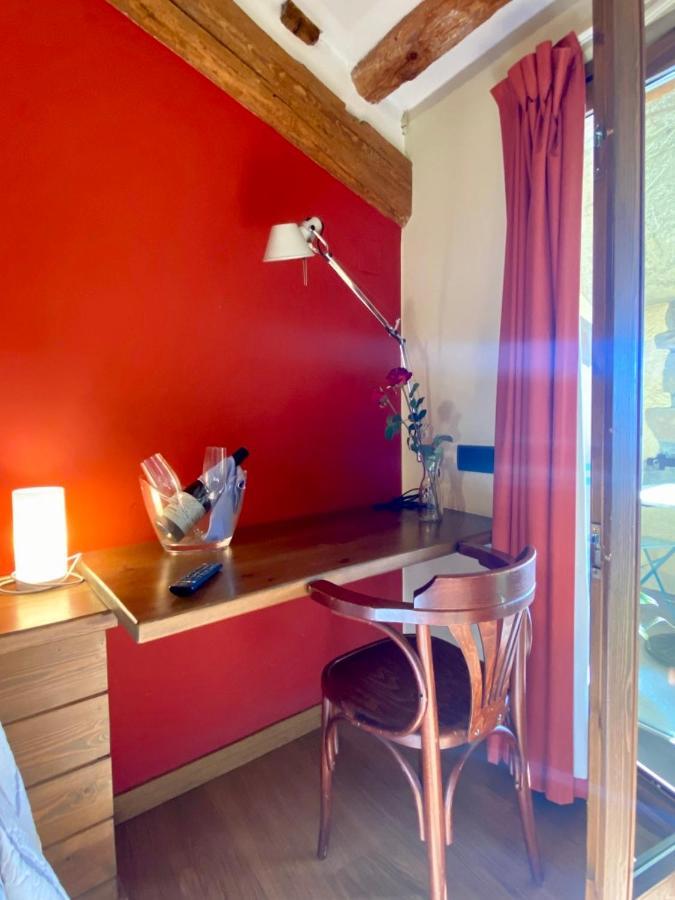 Campalans Hotel Rural Bungalows Mobilhomes Borredá Eksteriør billede